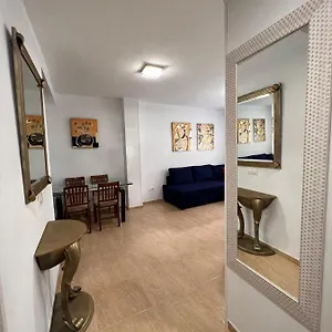 torremolinos-centro-beautiful-newly-renovated-2-bedroom.1costadelsol.com/